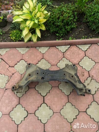 Подрамник для toyota rav4 xa10 1994-2000