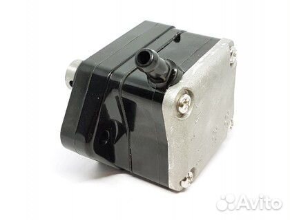Топливный насос для л/м yamaha F30-60 6C5-24410-00