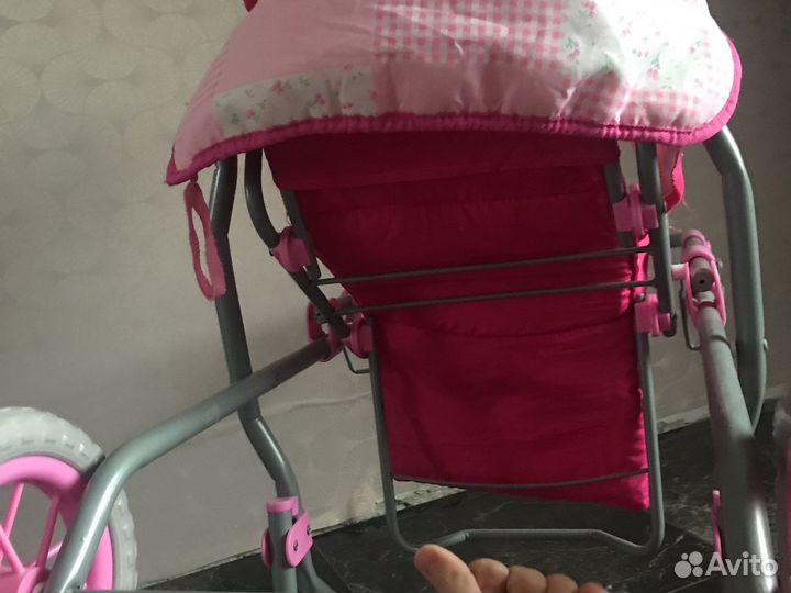 Детская игрушечная коляска