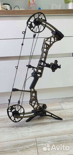 Блочный лук Mathews VXR 28