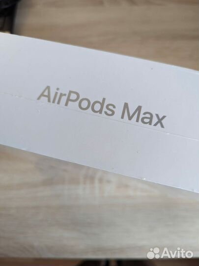 Беспроводные наушники apple airpods