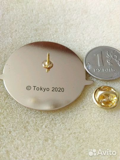 Значок Олимпиада Токио 2020,спонсор японская авиак