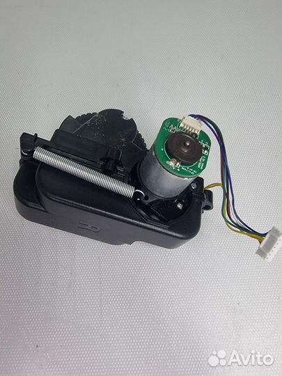 Правое колесо для робота-пылесоса novex NRT20W11