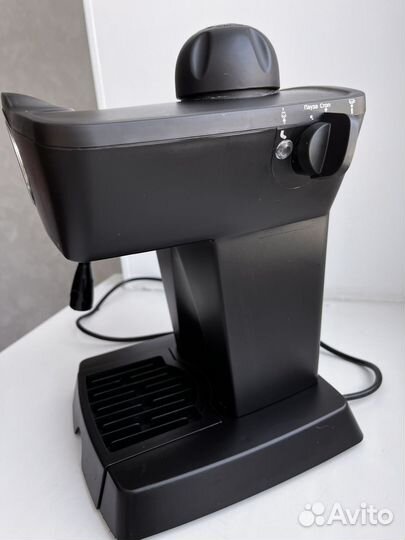 Кофемашина Kitfort KT-706 черный