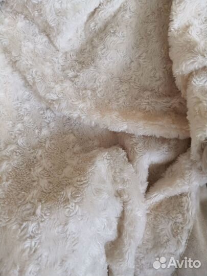 Покрывало на 1.5 м. кровать