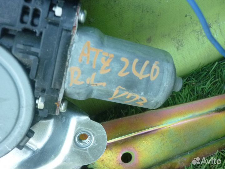 Стеклоподъемник toyota AZT241W,AZT246W,KSP92,NCP10