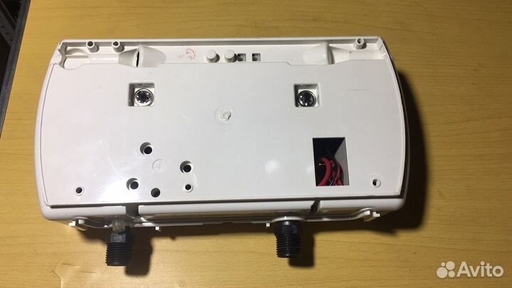 Проточный водонагреватель