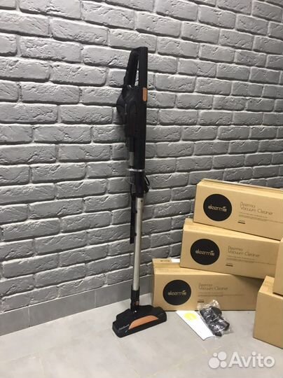Пылесос Xiaomi новый вертикальный