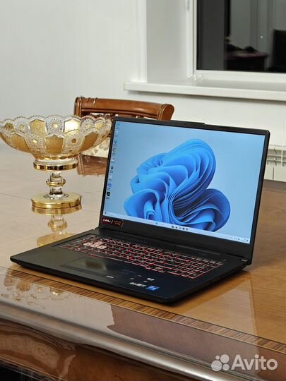 Asus Tuf Gaming f17 i5 11400h RTX 3050