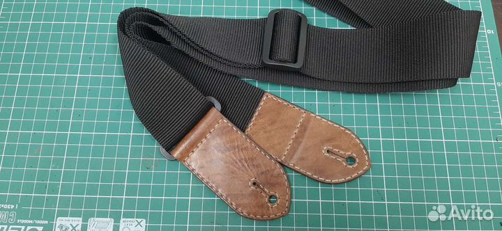 Гитарный ремень ручной работы