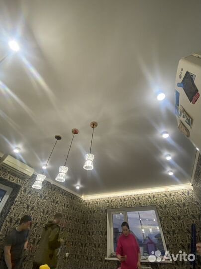 Натяжные потолки