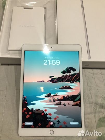 iPad 8 2020 wifi +sim 32gb