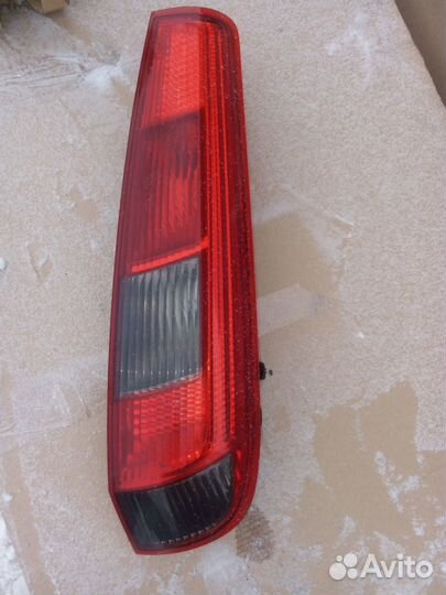 Фонарь (задний, правый) ford fiesta 2002-2005