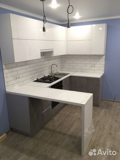 Кухонный гарнитур. Кухня с барной стойкой ксп:1448