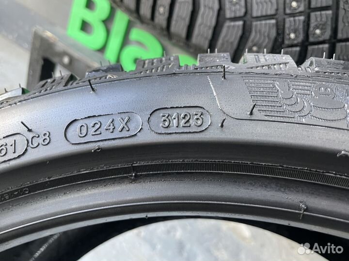 Michelin X-Ice North 4 275/35 R21 103H