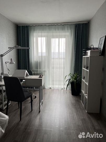 Маникюр, Педикюр