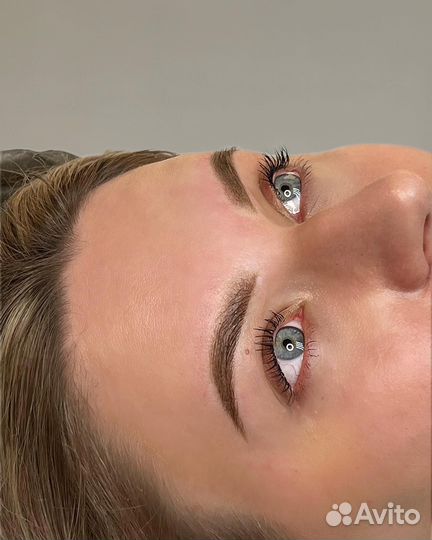 Перманентный макияж бровей и губ