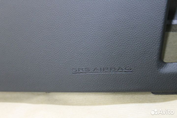 Накладка торпедо Mitsubishi Lancer 10