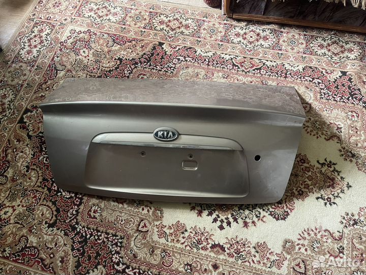 Крышка багажника kia cerato 1