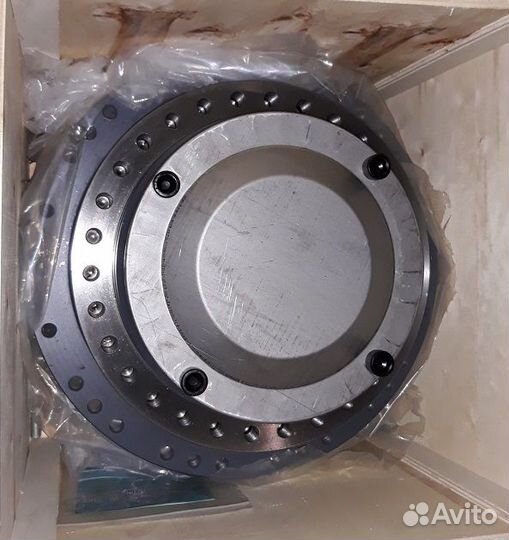 Редуктор хода для экскаваторов Volvo EC300D