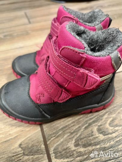 Ботинки демисезонные для девочки 22 размер
