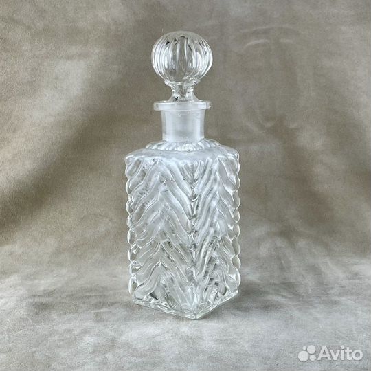 Флакон т-во Брокаръ для одеколона