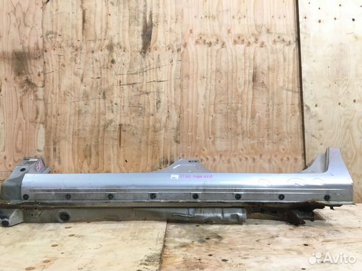 Порог левый Toyota Probox NCP59 1nzfe 2003