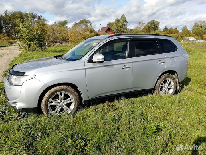 Mitsubishi Outlander 2.4 CVT, 2012, 268 000 км
