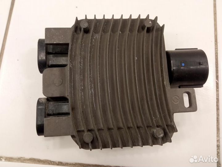 Блок управления вентилятором Volvo V60 I (2010—2013)