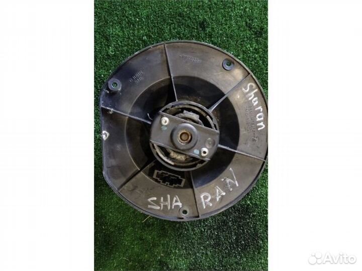 Моторчик печки Volkswagen Sharan 1.9 2002