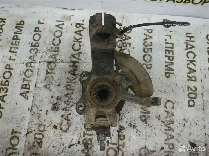 Кулак поворотный передний правый Volkswagen Shara