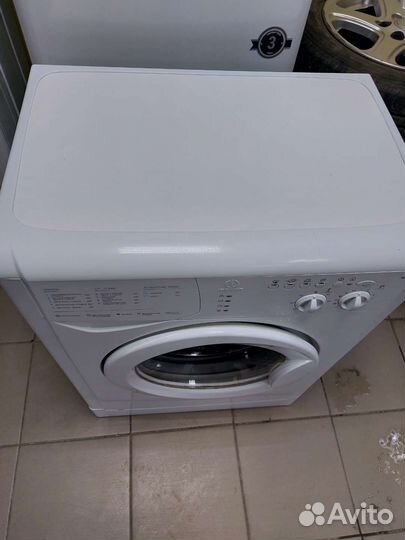 Стиральная машина indesit