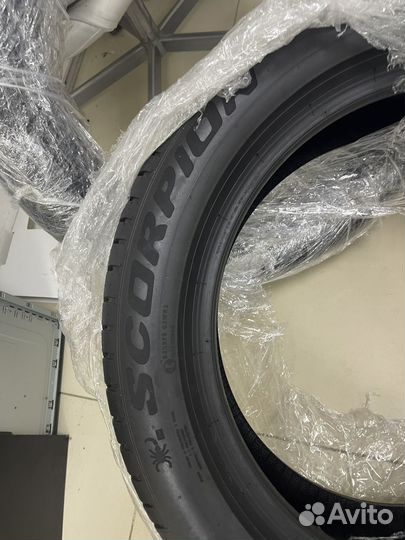 Pirelli Scorpion 235/50 R19 99V