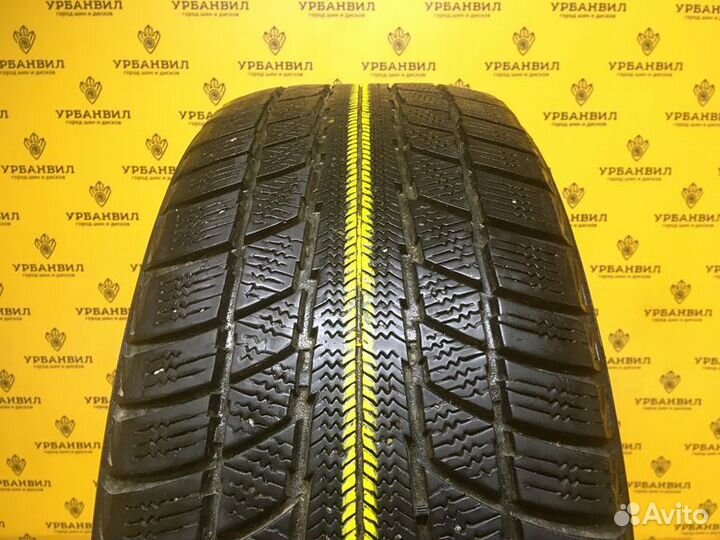 Triangle TR777 235/60 R18 103H