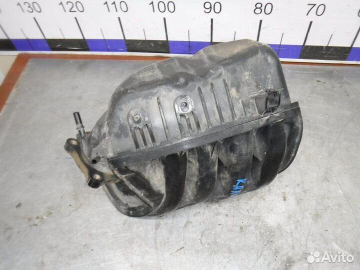 Коллектор впускной Лада Калина 11183 2011