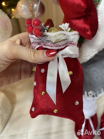 Новогодний гном