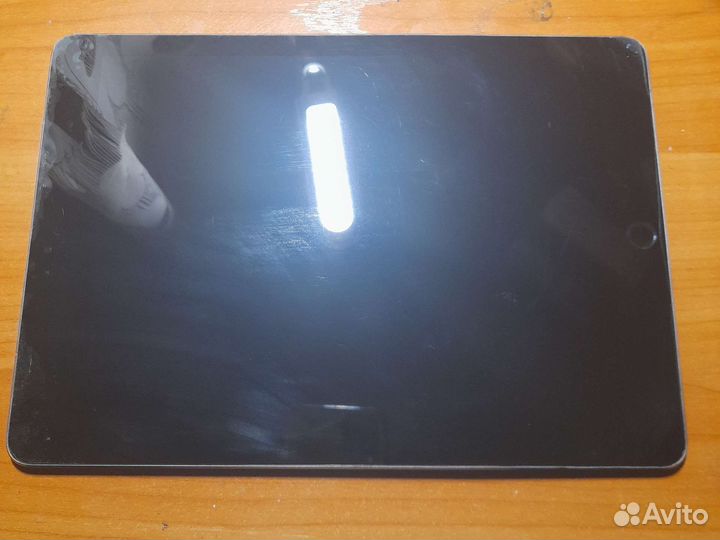 iPad PRO (9.7-inch, WI-FI + Cellular
