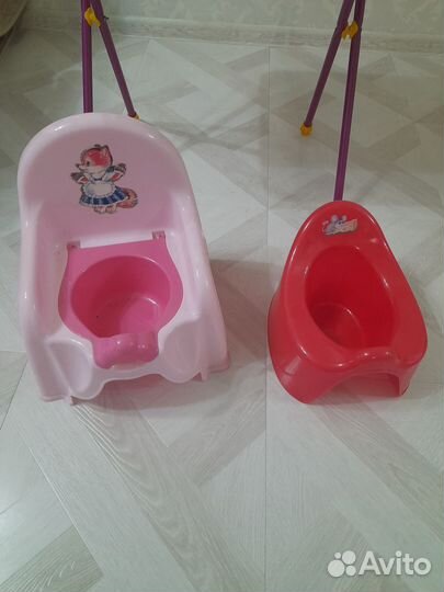 Продам горшки для малыша