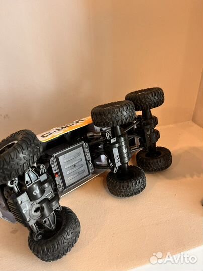 Внедорожник на пультеупралвении