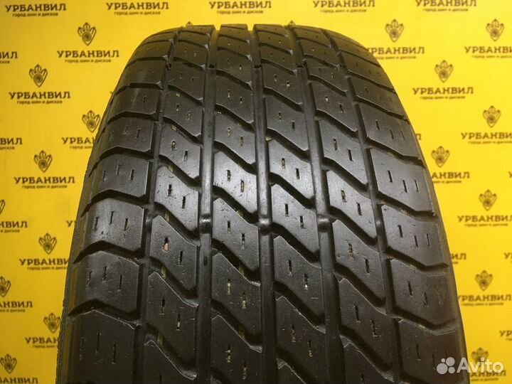 Pirelli P600 205/65 R15 94V