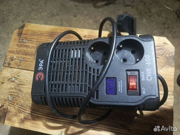 Стабилизатор напряжения Эра