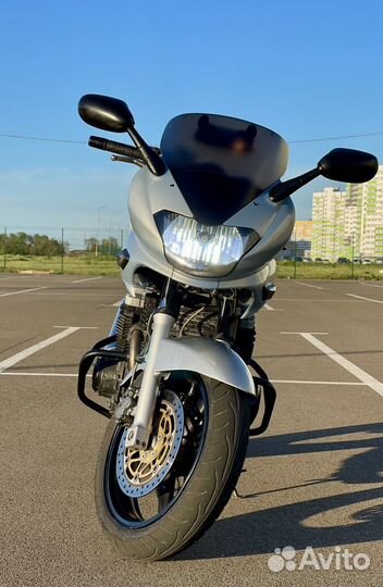 Kawasaki ZR-7S 2003 простой и надёжный японец
