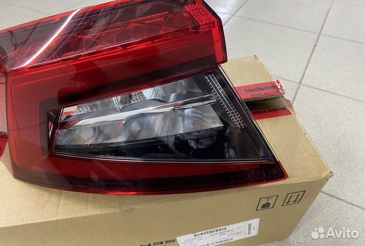 Фонарь задний левый skoda karoq 2017- н.в