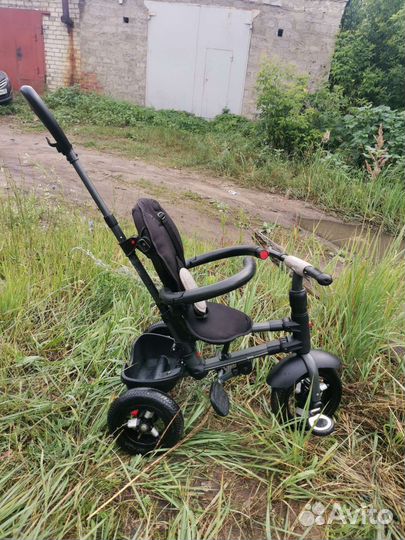 Детский трехколесный велосипед