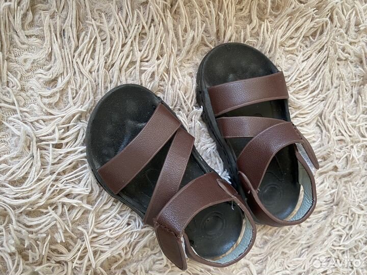 Сандалии