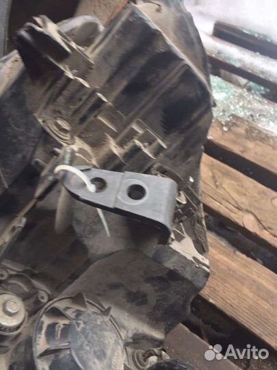 Фара правая ксенон Nissan Fuga.Фуга.Y50