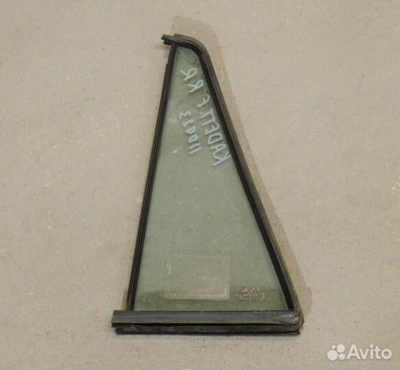 Форточка задней правой двери Kadett E