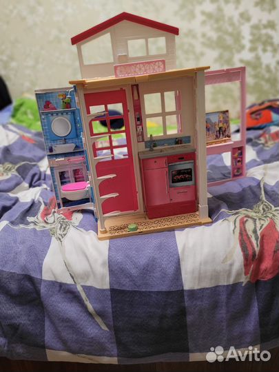 Домик кукольный