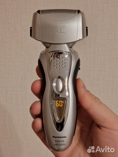 Электробритва Panasonic ES-8109