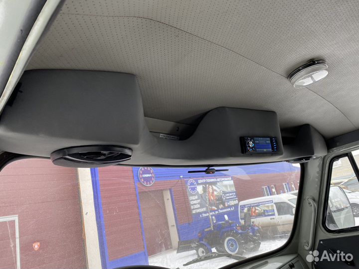 Полка «Люкс» в УАЗ 452 под магнитолу и колонки